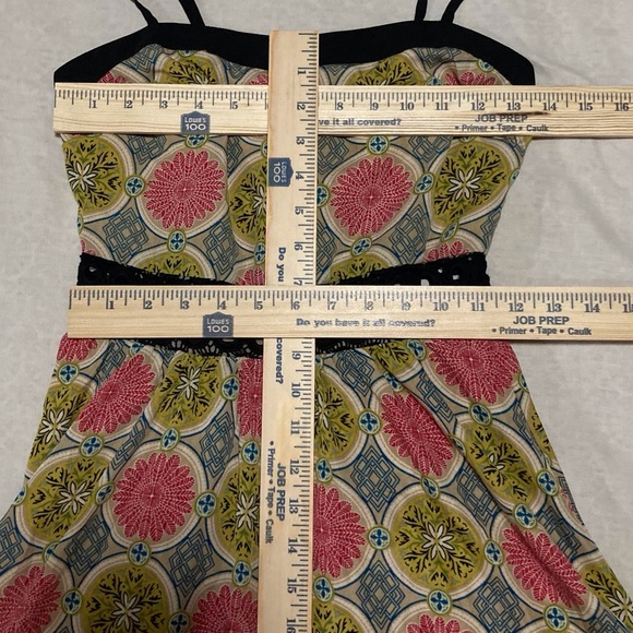 pure sugar Mini Dress with Black Lace Waistline | Vibrant Medallion Print - Picture 2 of 15